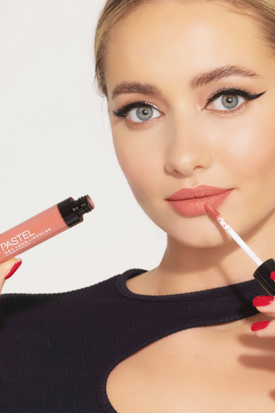 Pastel Daylong Lipcolor Kissproof - Likit Mat Ruj 46 - Açık Şeftali - 3