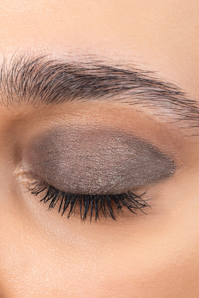 Pastel Glow Liquid Eyeshadow - Likit Far 223 Eye-Catching - Pastel (1)