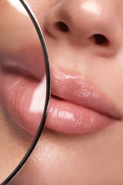 Pastel Plump Up 201 Royal Extra Hydrating Plumping Gloss - Dolgunlaştıran Dudak Parlatıcısı - 6