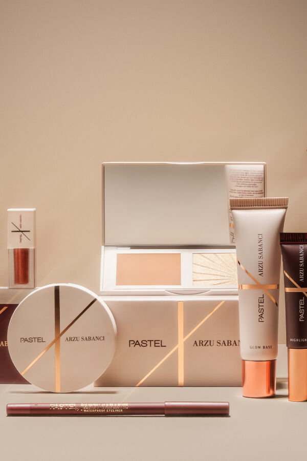 Pastel X Arzu Sabancı Duo Bronzer & Highlighter Set - 5