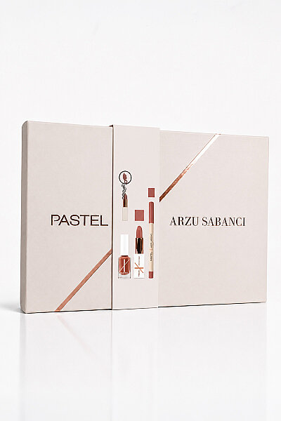 Pastel x Arzu Sabancı Summer Glow Oje + Ruj + Dudak Kalemi + Anahtarlık Seti No1 | Hediyelik Makyaj Setleri - Pastel